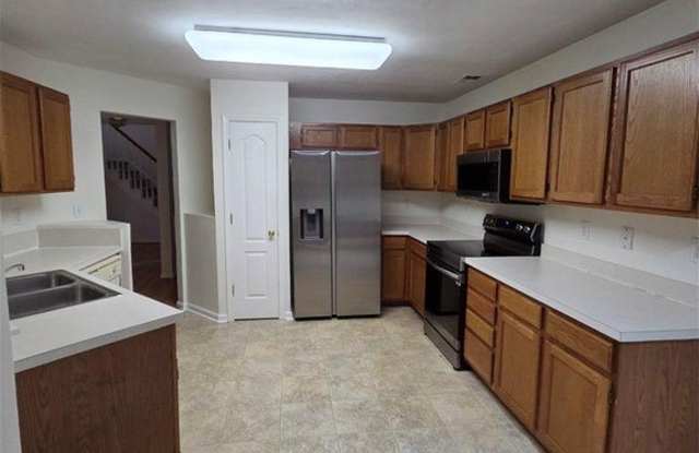 1508 Chateau Run Court Gallery 3