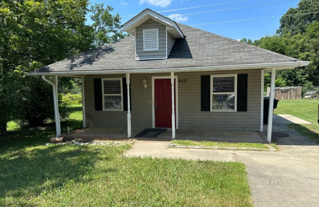 812 Williams St - 812 Williams Street, Burlington, NC 27217