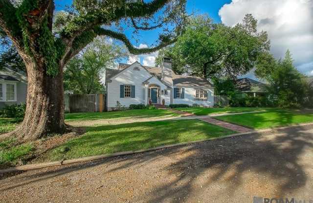 2221 Olive St photos photos