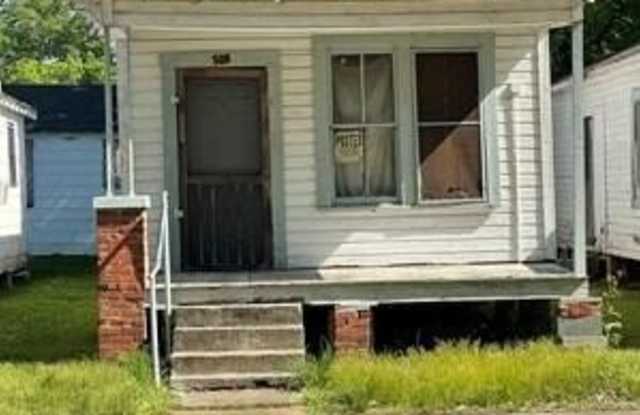 705 Broad Street photos photos