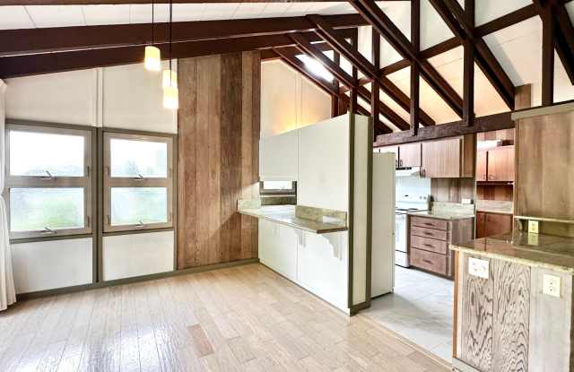 Spacious 3 BED/3 BATH Classic Maunawili Home (Kailua) W/D  Huge Backyard!! photos photos