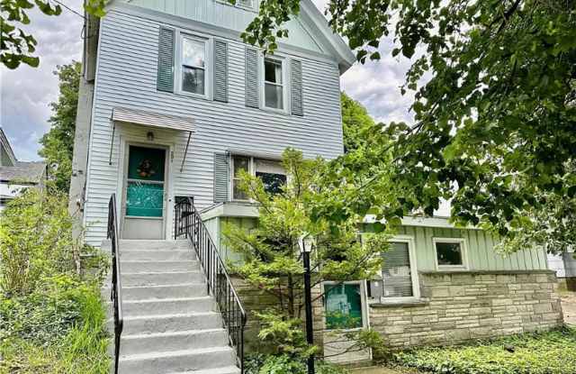 Spacious  Charming! Ready for your Family!! photos photos