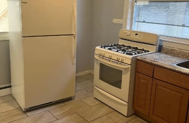 42 S 17th St - 42 South 17th Street, East Orange, NJ 07018