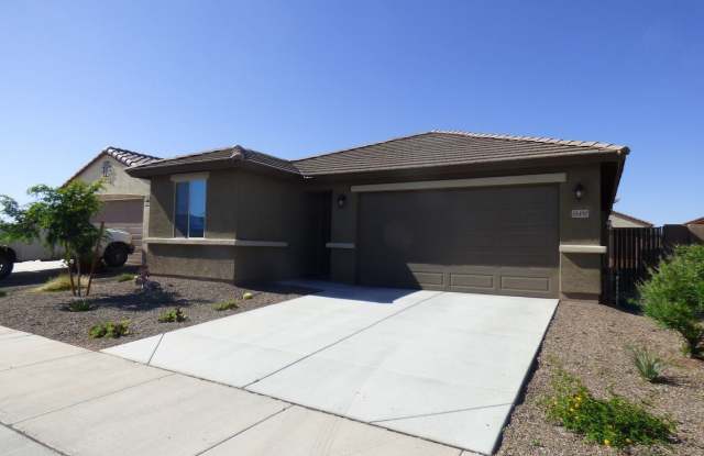 18490 W Louise Dr - 18490 W Louise Dr, Surprise, AZ 85387