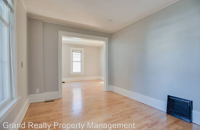 940 Edmund Avenue Gallery 3
