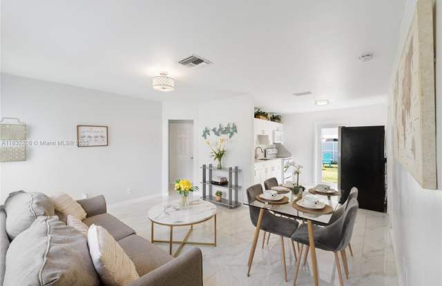 6100 Madison St photos photos