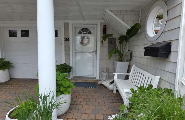 34 Trenton Avenue unit: Lower photos photos