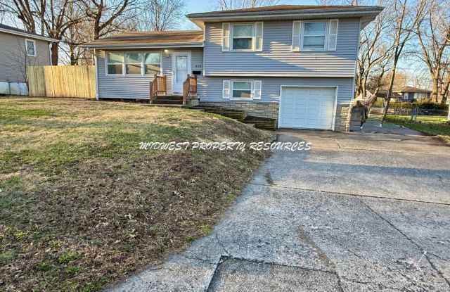 Charming 3 Bedroom Home with Finished Lower Level, Fenced Yard  1-Car Garage photos photos