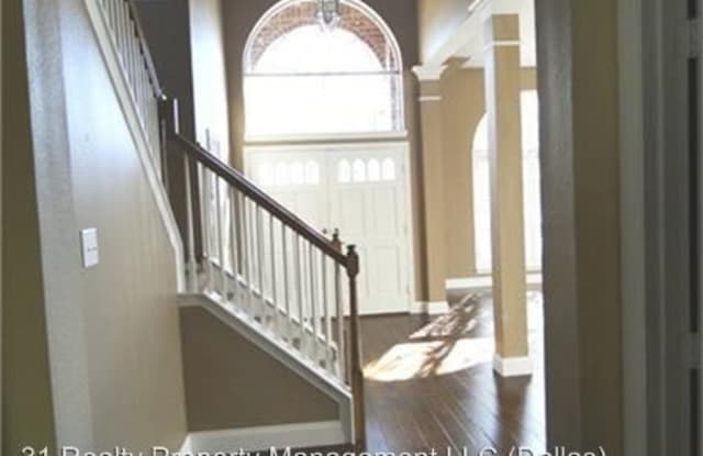 8416 Spectrum Dr Gallery 3