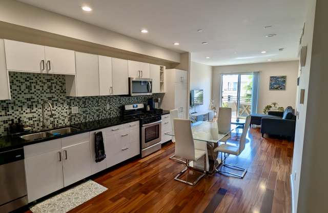 940 Elden Avenue Gallery 2