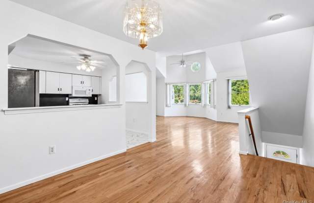 22 Ridgewood Drive Gallery 4