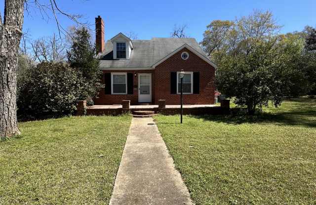 912* Hancock Drive - 912 Hancock Drive, Americus, GA 31709