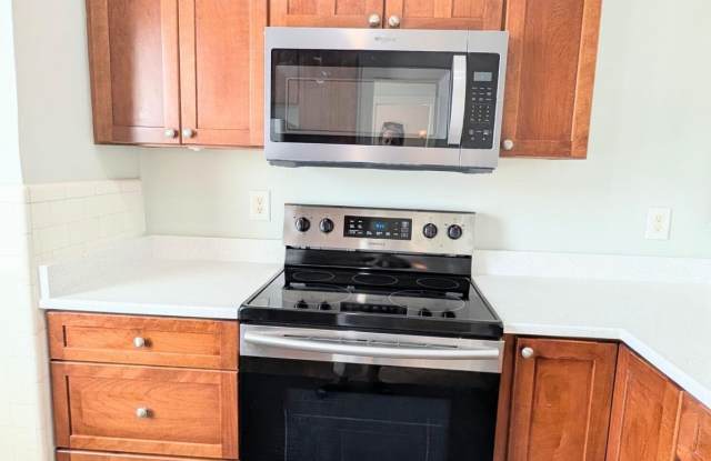 2129 River Boulevard #6 - 1 Gallery 2