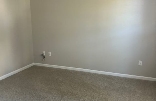Greenville, 4BD/2.5BA, 2560SF Gallery 4