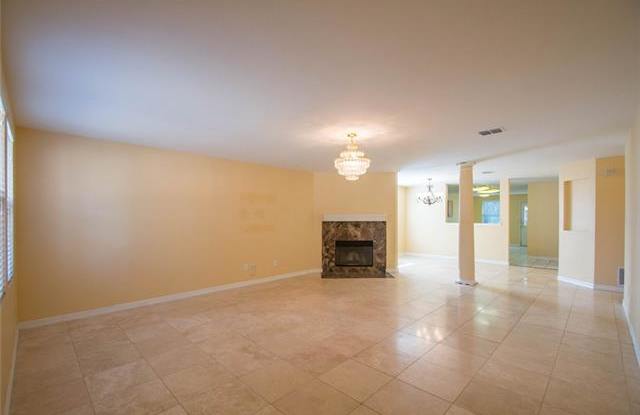 12851 Vassar Drive Gallery 2