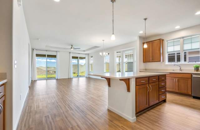 Beautiful Designed, Newer House, Unfurnished, 3 bed/2 Bath at The Parkways at Maui Lani photos photos