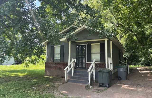 1616 Winston Dr photos photos
