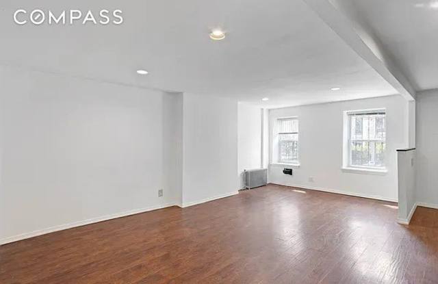 447 Degraw Street photos photos