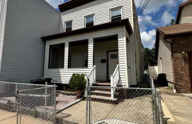 103 PROSPECT AVE - 103 Prospect Avenue, Bayonne, NJ 07002