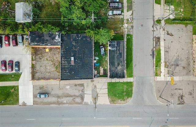 14041 GREENFIELD Road Gallery 3