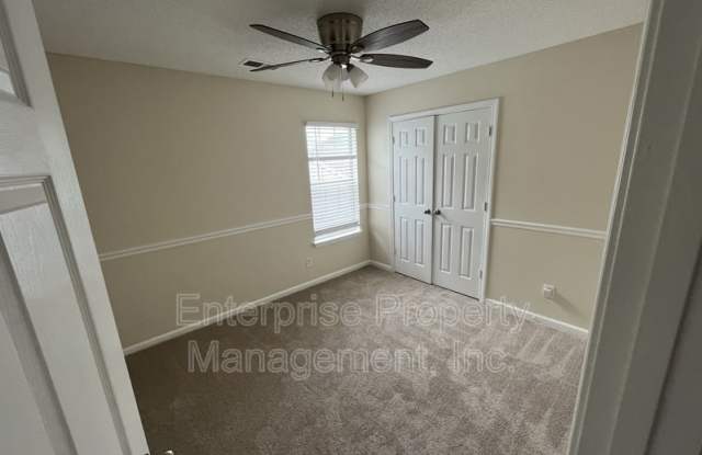 6869 Century Oaks Dr Gallery 4