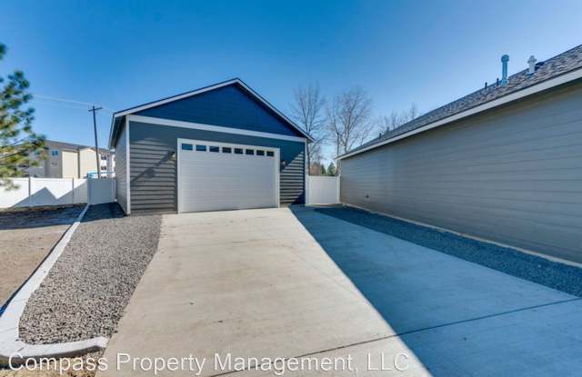 4115 N Slazenger Ln. Gallery 4