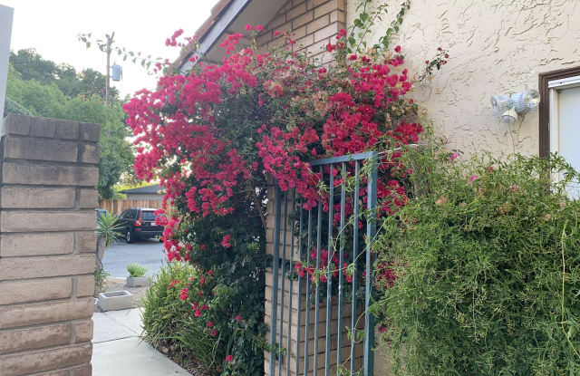 720 Fairlands Ave - 720 Fairlands Avenue, Campbell, CA 95008