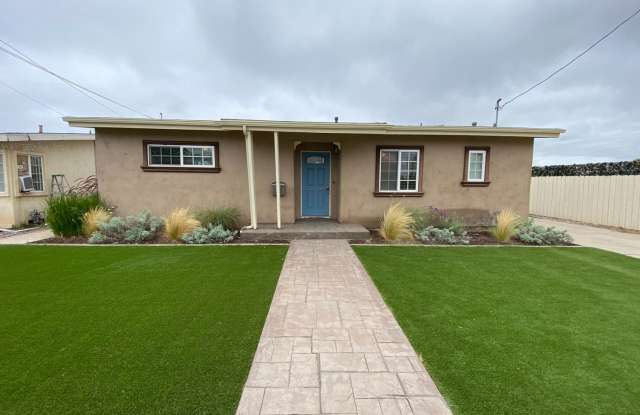 6BD/3BA, Canyon Views!! (Lease out, pending signatures. Check back in a few days!) - 5222 La Dorna Street, San Diego, CA 92115