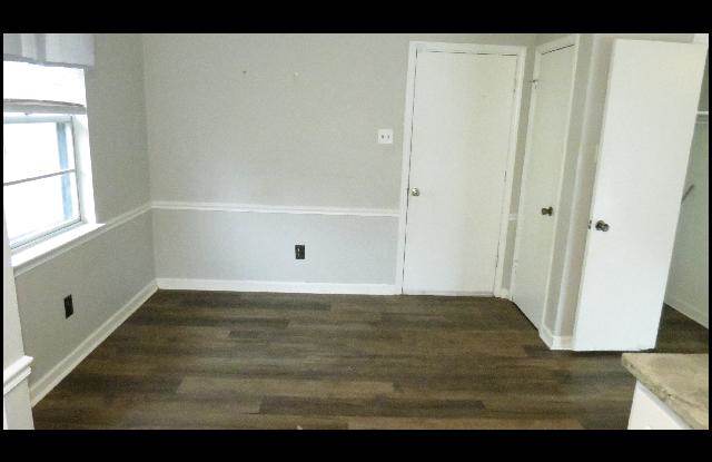 4717 Timberland Drive Gallery 4