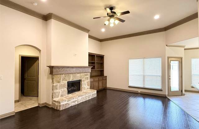 418 Spyglass Drive Gallery 4