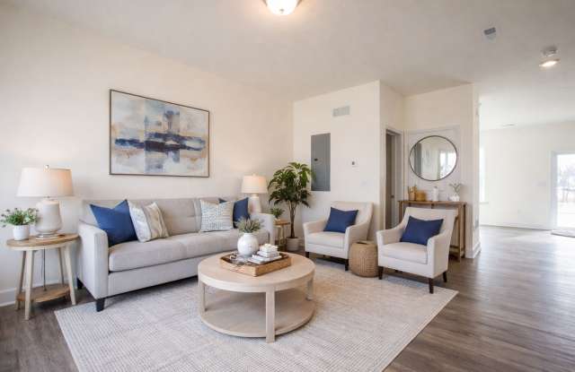 BRAND NEW- Duplexes Gallery 1