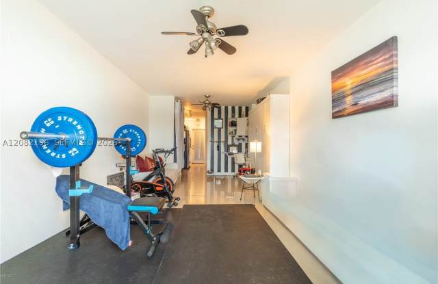 7909 East Dr Gallery 3