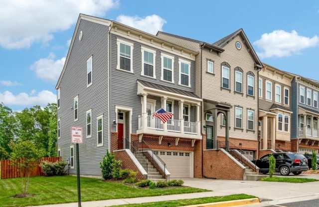 33 SHEPHERDS HOOK Way photos photos