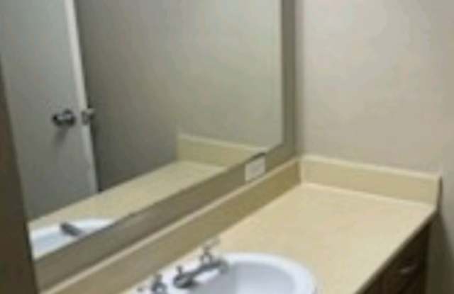 5921 E. 33rd Ct. Gallery 1