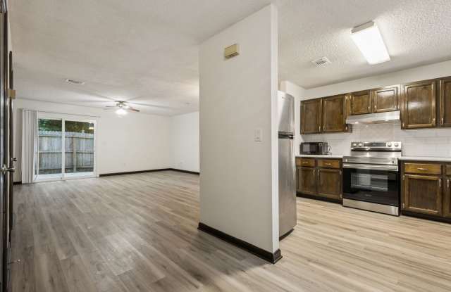1242 Chee Lane Gallery 3