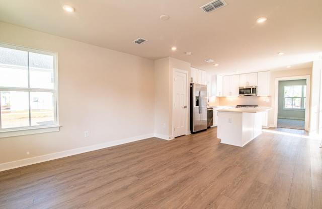 2812 Rowyn St. Gallery 3