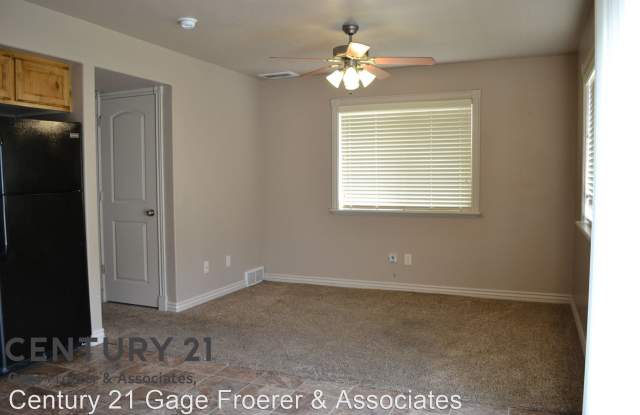 1081 E 1550 S Gallery 4