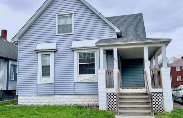 216 Poplar - 1 photos photos 216 Poplar - 1 photos photos