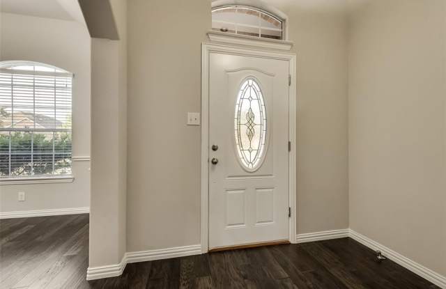 2652 Lake Ridge Drive Gallery 3