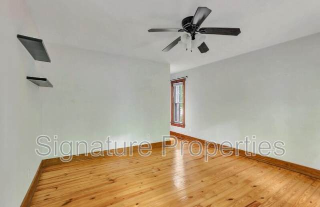 4500 Heritage Woods Ln Gallery 2