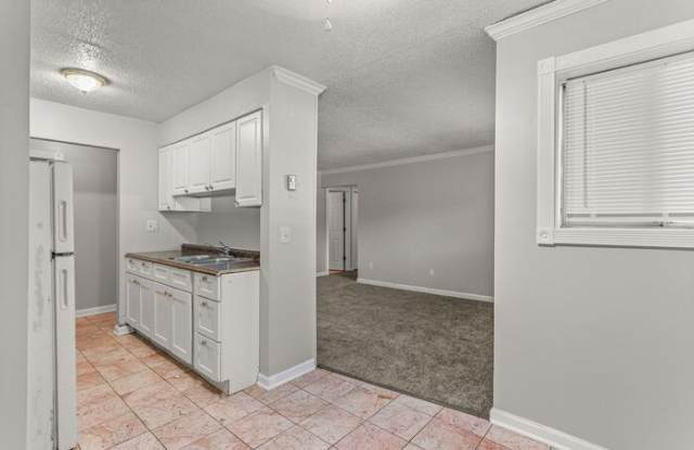 21620 Hillside Drive Gallery 4