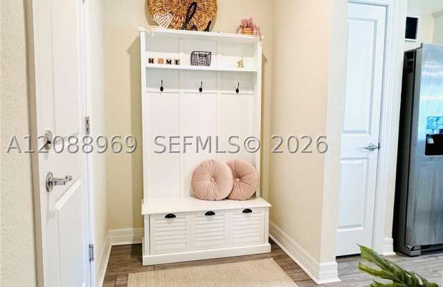 3117 Buttonwood Ct Gallery 3