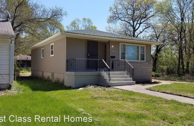 1069 Whitcomb St - 1069 Whitcomb Street, Gary, IN 46404