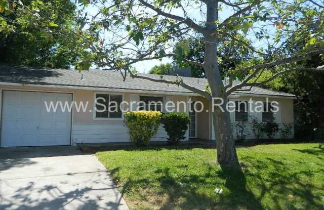 Charming Arden Area 3bd/1ba House with Garage photos photos