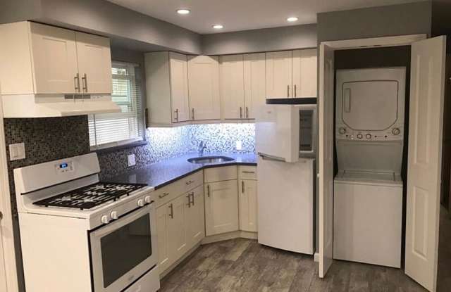 211 Milton Ave - 211 Milton Avenue, Staten Island, NY 10306