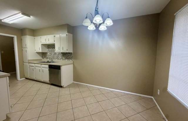 8790 Glen Meadow Gallery 4