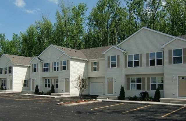 3Bd/ 2.5Ba Townhouse w/ Attached Garage  Finished Basement at Ashley's Garden in Amherst, NY photos photos