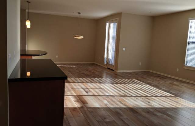 508 Date Court Gallery 3
