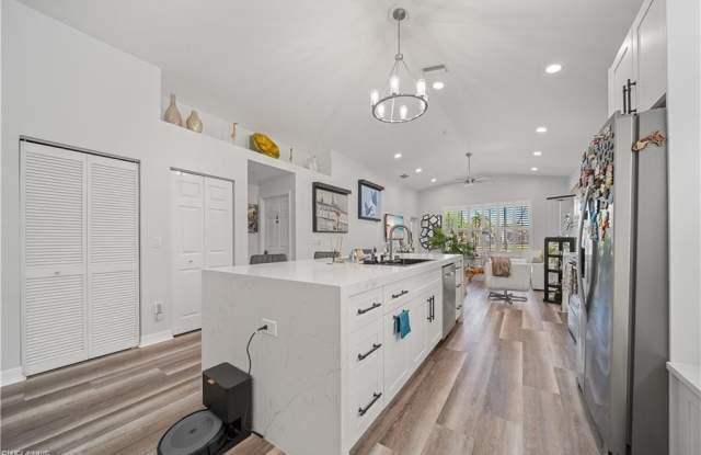 1638 Triangle Palm Ter Gallery 3