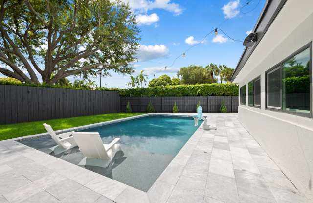 4080 NW 2ND Court Gallery 2